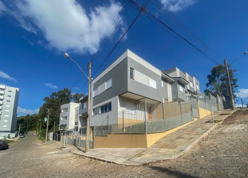 Foto 1 de Sobrado com 3 Quartos à venda, 119m² em Colina Sorriso, Caxias do Sul