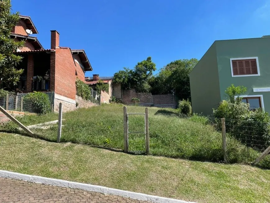 Foto 1 de Lote/Terreno à venda, 331m² em São Lucas, Viamão