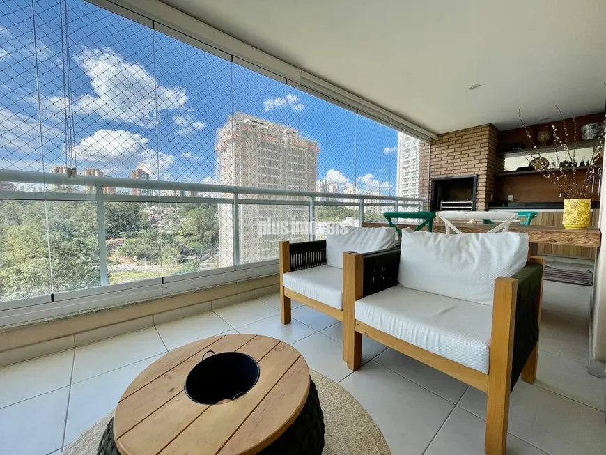 Foto 1 de Apartamento com 4 Quartos à venda, 171m² em Panamby, São Paulo