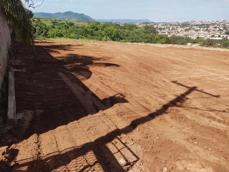 Foto 1 de Lote/Terreno à venda, 1000m² em Colina de São Pedro, São Pedro