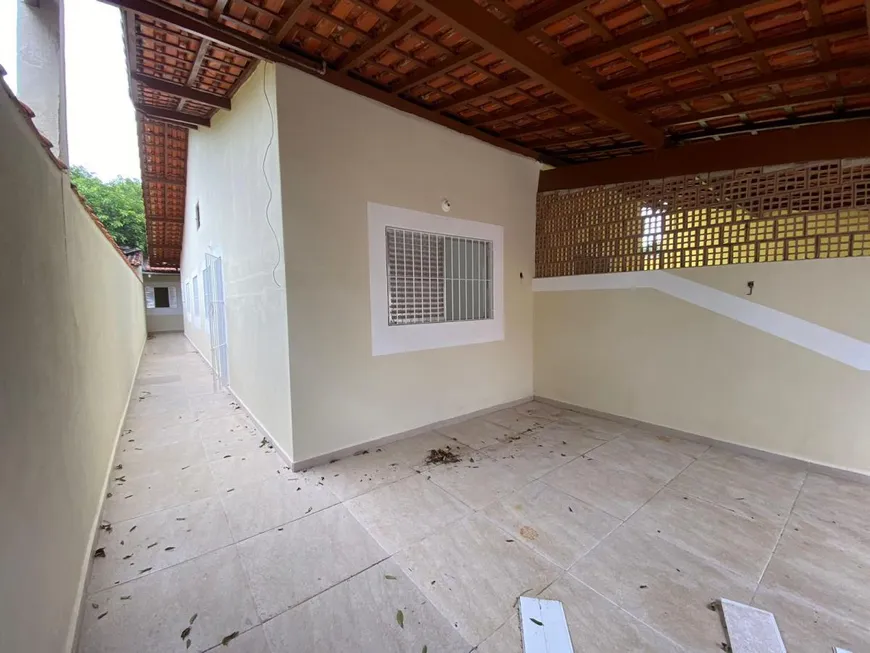 Foto 1 de Casa com 2 Quartos à venda, 67m² em Jamaica, Itanhaém