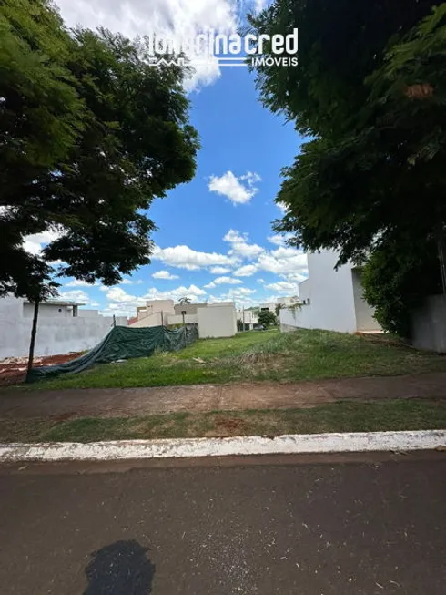 Foto 1 de Lote/Terreno à venda, 250m² em Jardim Montecatini, Londrina