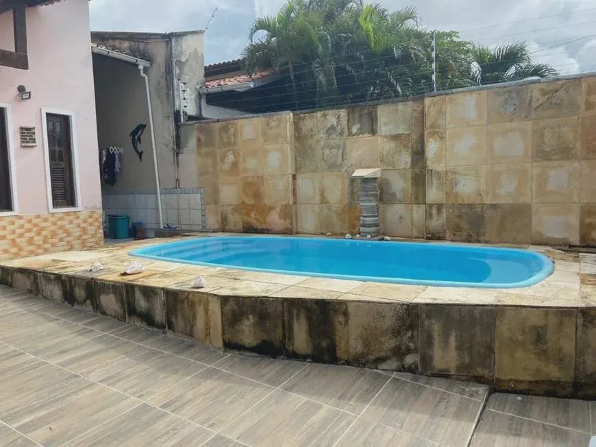 Foto 1 de Casa com 3 Quartos à venda, 98m² em Itapuã, Salvador