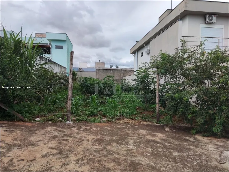 Foto 1 de Lote/Terreno à venda, 220m² em Parque Pompeo, Limeira