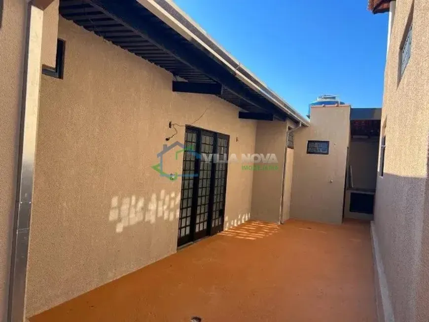 Foto 1 de Casa com 4 Quartos à venda, 225m² em Vila Tibério, Ribeirão Preto