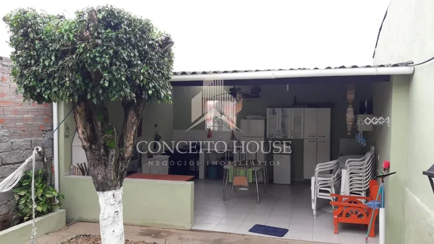 Foto 1 de Casa com 2 Quartos à venda, 150m² em Helena Maria, Osasco