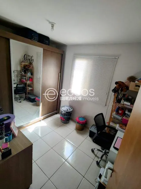 Foto 1 de Apartamento com 3 Quartos à venda, 72m² em Chácaras Tubalina E Quartel, Uberlândia