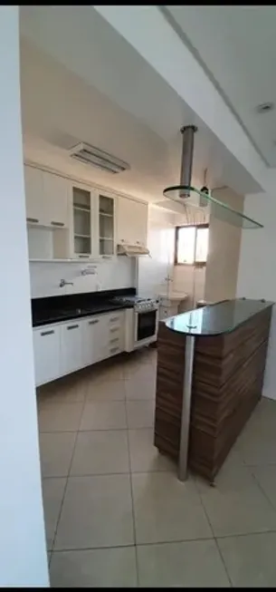 Foto 1 de Apartamento com 2 Quartos para alugar, 70m² em Pituba, Salvador