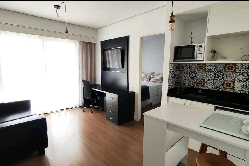 Foto 1 de Flat com 1 Quarto à venda, 36m² em Moema, São Paulo