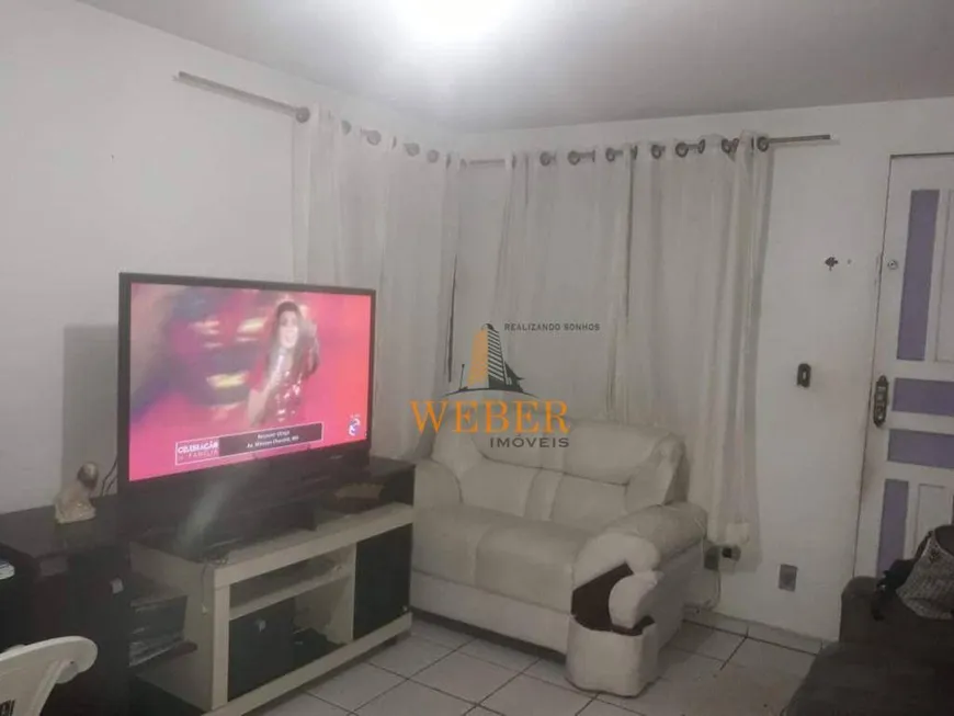 Foto 1 de Apartamento com 2 Quartos à venda, 40m² em Vila Eunice, Jandira