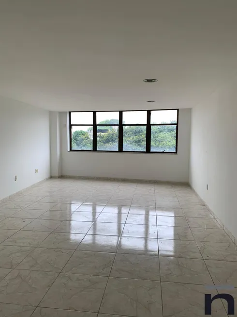 Foto 1 de Sala Comercial à venda, 37m² em Centro, Duque de Caxias