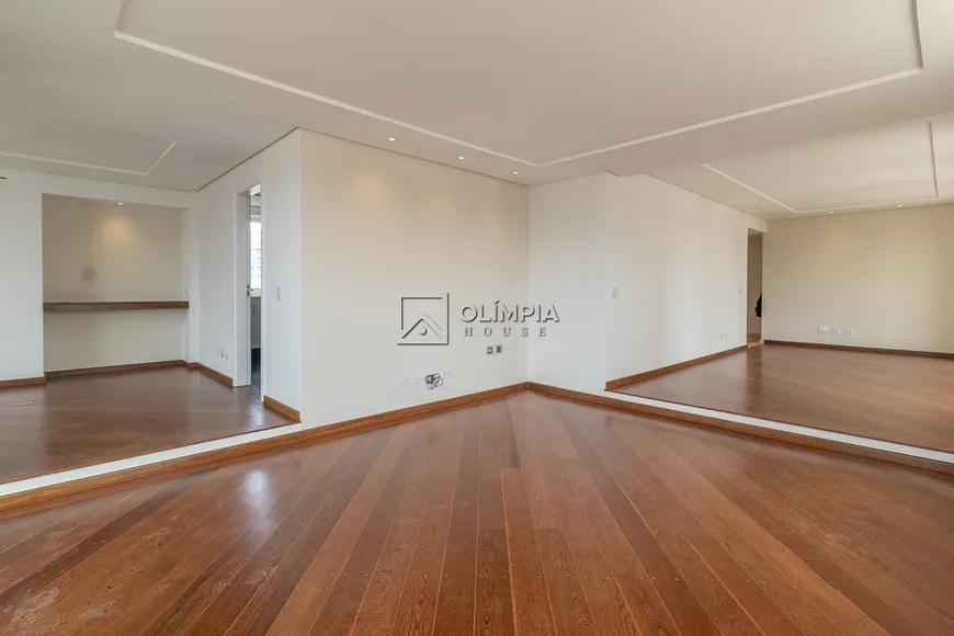 Foto 1 de Apartamento com 4 Quartos para alugar, 212m² em Vila Clementino, São Paulo