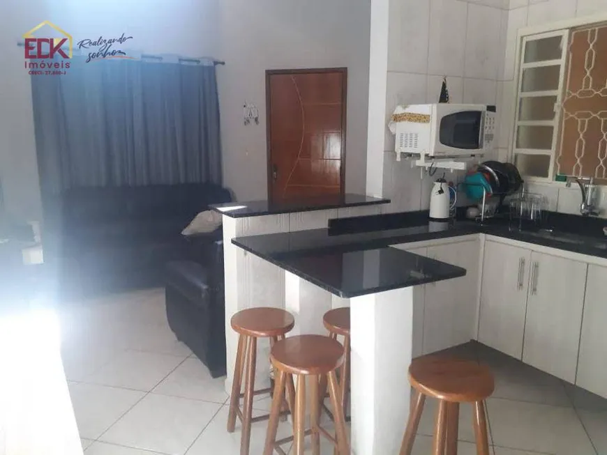 Foto 1 de Casa com 2 Quartos à venda, 97m² em Residencial Borda do Campo, Caçapava