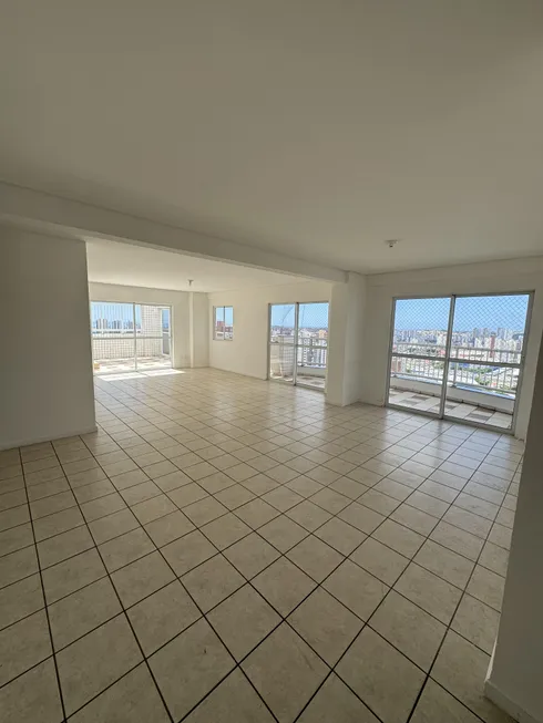 Foto 1 de Apartamento com 3 Quartos para alugar, 200m² em Aldeota, Fortaleza