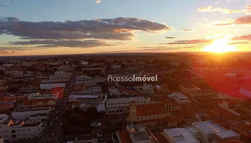 Foto 1 de Lote/Terreno à venda, 315m² em Jardim das Palmeiras, Boituva