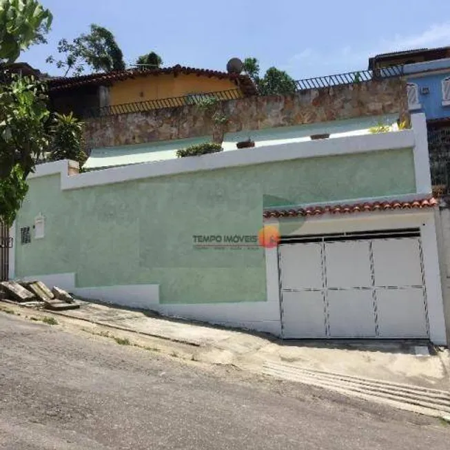 Foto 1 de Casa com 3 Quartos à venda, 144m² em Largo da Batalha, Niterói