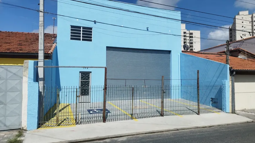 Foto 1 de Galpão/Depósito/Armazém para alugar, 183m² em Centro, Jacareí