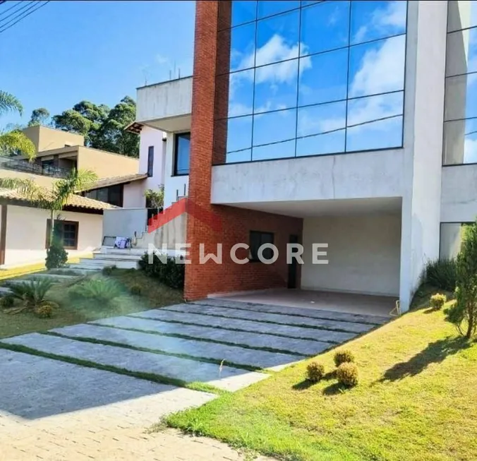 Foto 1 de Casa de Condomínio com 4 Quartos à venda, 415m² em Alphaville Lagoa Dos Ingleses, Nova Lima