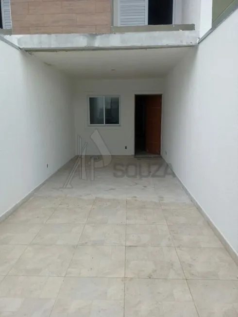 Foto 1 de Sobrado com 3 Quartos à venda, 110m² em Vila Mazzei, São Paulo