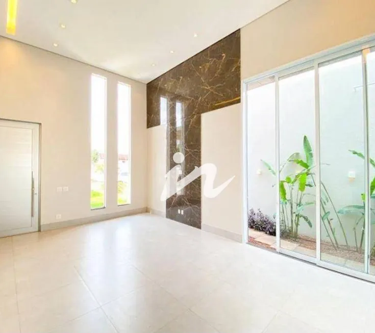 Foto 1 de Casa de Condomínio com 3 Quartos à venda, 175m² em Varanda Sul, Uberlândia