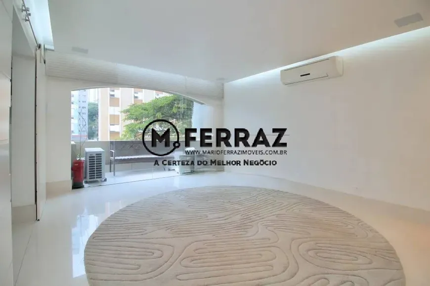 Foto 1 de Apartamento com 3 Quartos à venda, 176m² em Jardim Paulista, São Paulo