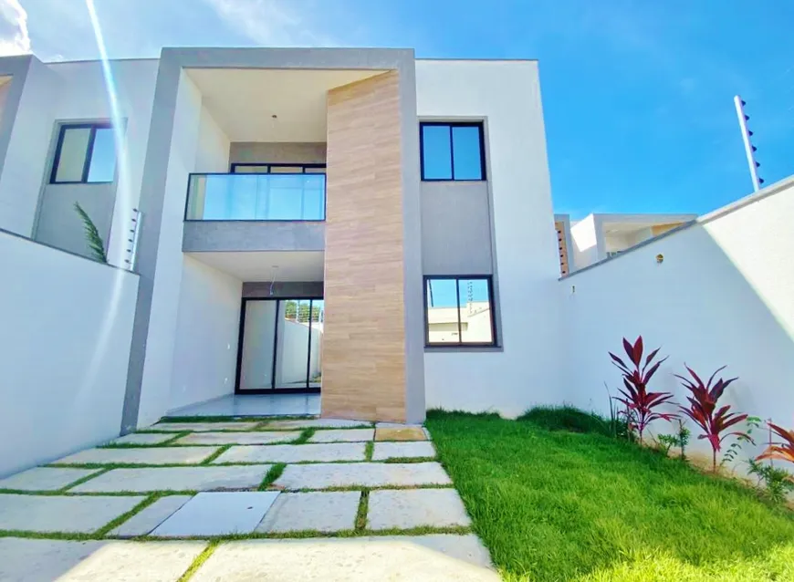 Foto 1 de Casa com 4 Quartos à venda, 125m² em Coité, Eusébio