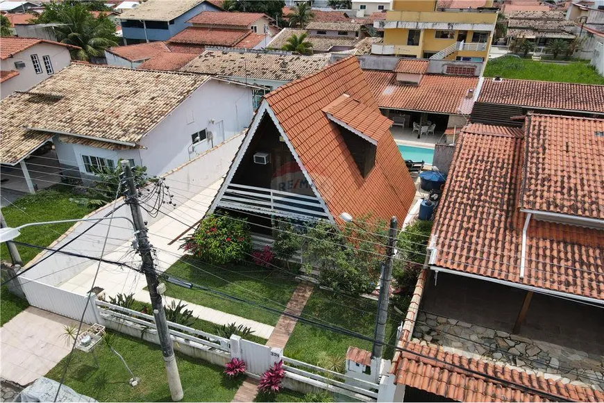 Foto 1 de Casa de Condomínio com 3 Quartos à venda, 180m² em Itapeba, Maricá