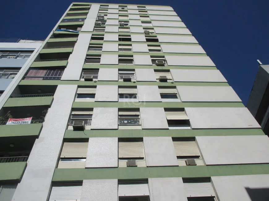 Foto 1 de Apartamento com 3 Quartos à venda, 135m² em Centro Histórico, Porto Alegre