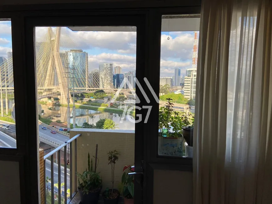 Foto 1 de Apartamento com 3 Quartos à venda, 97m² em Morumbi, São Paulo