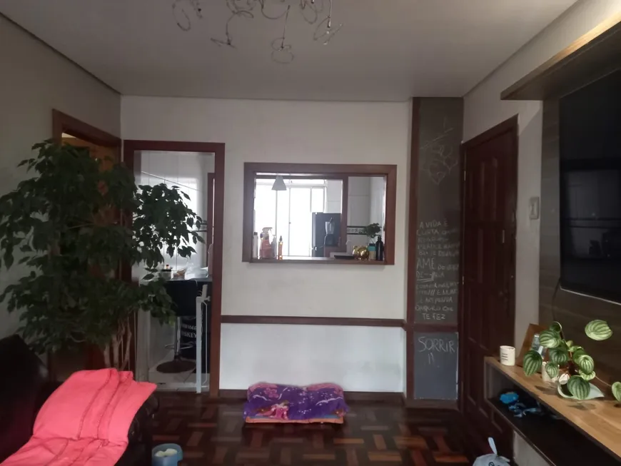 Foto 1 de Apartamento com 3 Quartos à venda, 63m² em Auxiliadora, Porto Alegre