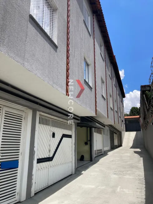 Foto 1 de Casa de Condomínio com 2 Quartos à venda, 70m² em Vila Carmosina, São Paulo