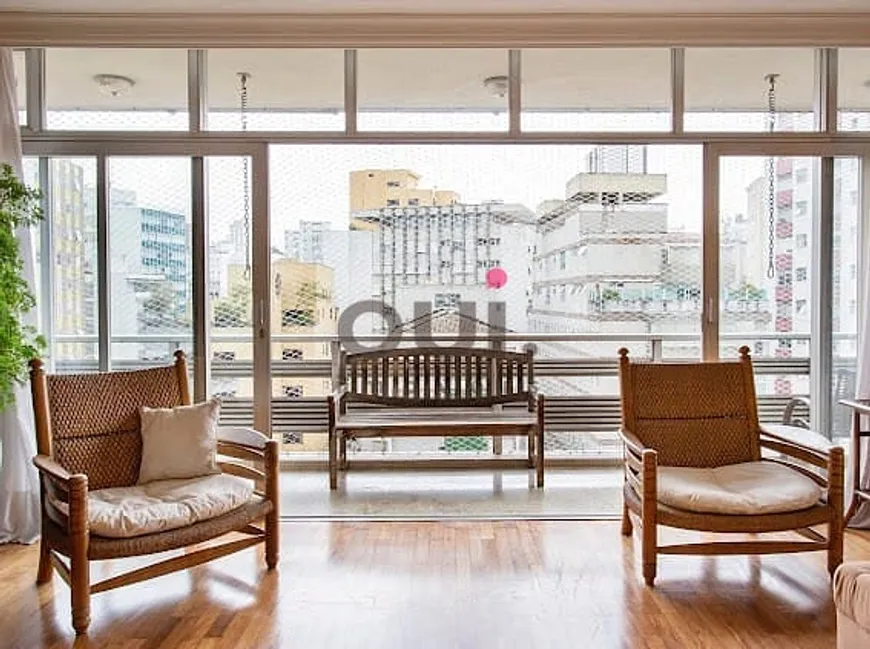 Foto 1 de Apartamento com 4 Quartos à venda, 323m² em Santa Cecília, São Paulo