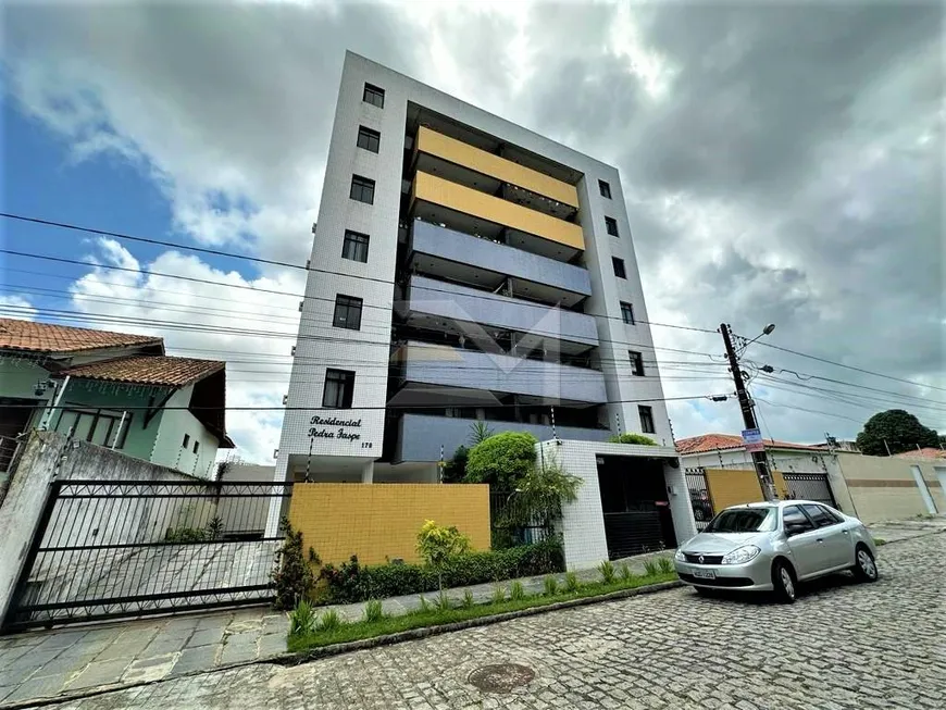 Foto 1 de Apartamento com 3 Quartos à venda, 114m² em Jardim Tavares, Campina Grande