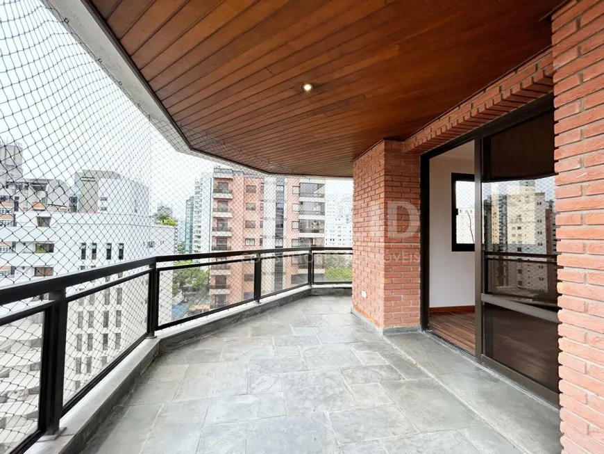 Foto 1 de Apartamento com 3 Quartos à venda, 208m² em Brooklin, São Paulo
