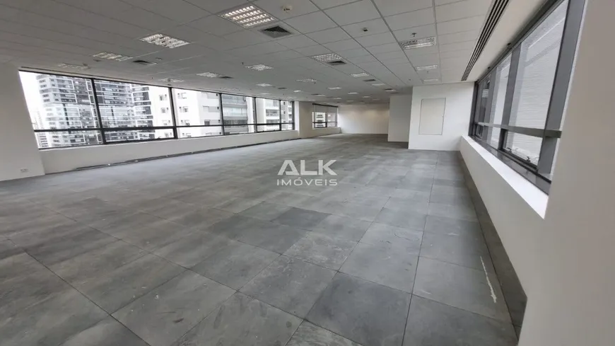 Foto 1 de Imóvel Comercial para venda ou aluguel, 271m² em Cidade Monções, São Paulo