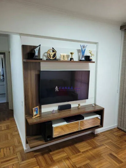Foto 1 de Apartamento com 2 Quartos à venda, 61m² em Super Quadra, São Paulo