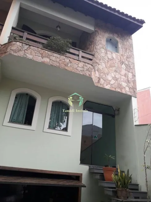 Foto 1 de Casa com 3 Quartos à venda, 315m² em Vila Pires, Santo André
