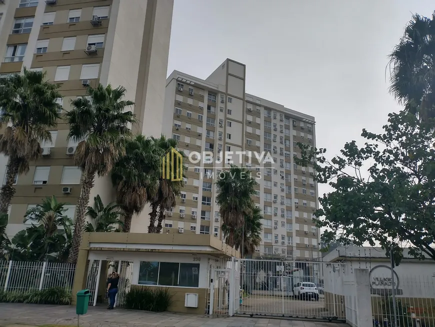 Foto 1 de Apartamento com 3 Quartos à venda, 63m² em Jardim Itú Sabará, Porto Alegre