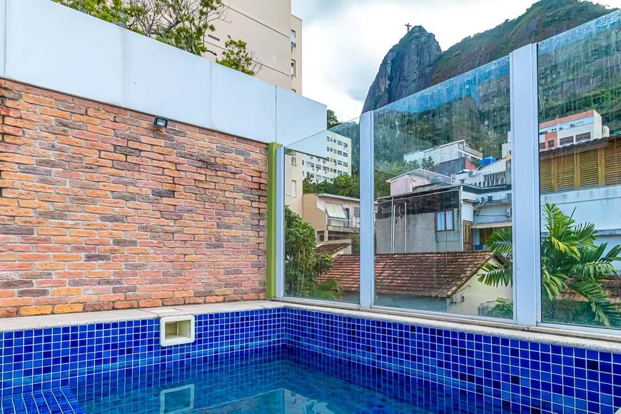 Foto 1 de Casa com 6 Quartos à venda, 595m² em Humaitá, Rio de Janeiro