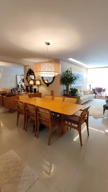 Foto 1 de Apartamento com 4 Quartos à venda, 140m² em Praia da Costa, Vila Velha