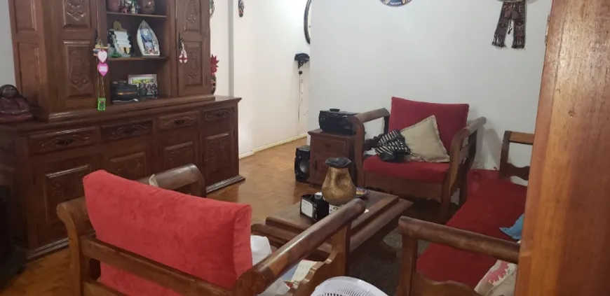 Foto 1 de Apartamento com 3 Quartos à venda, 146m² em Mosela, Petrópolis