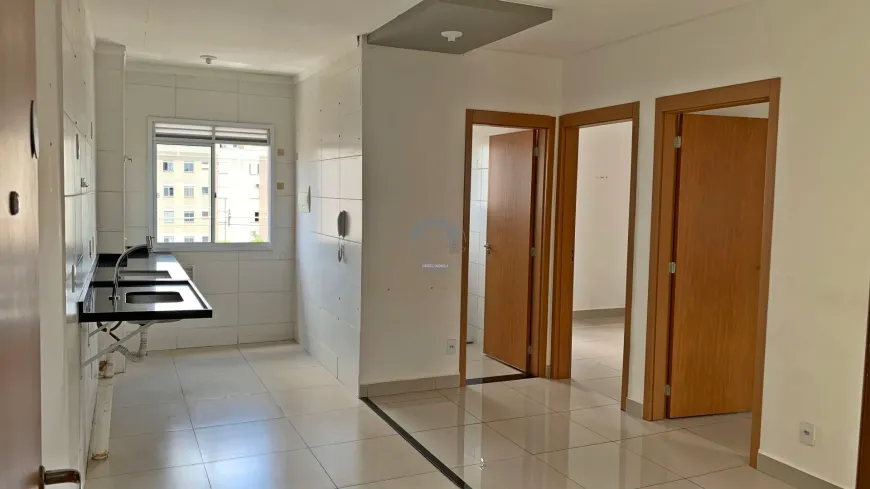 Foto 1 de Apartamento com 2 Quartos à venda, 43m² em Campos Ville, Araraquara