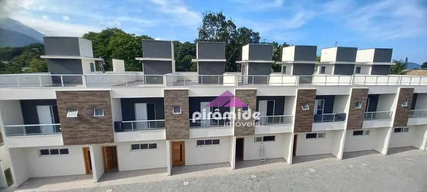 Foto 1 de Casa com 3 Quartos à venda, 190m² em Massaguaçu, Caraguatatuba