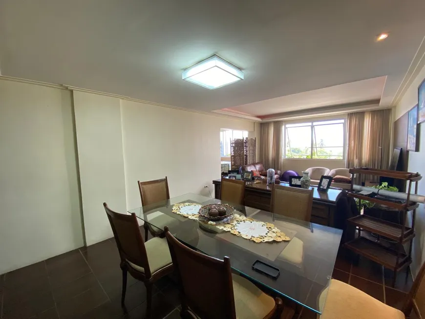 Foto 1 de Apartamento com 3 Quartos à venda, 138m² em Candeias Jaboatao, Jaboatão dos Guararapes