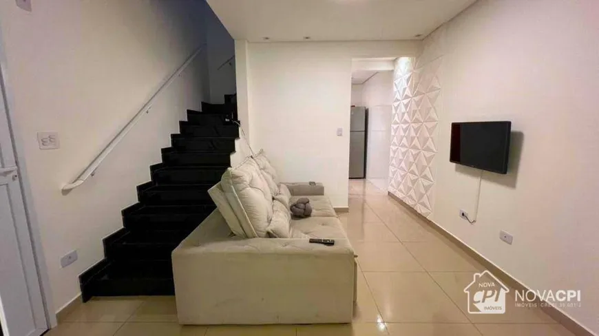 Foto 1 de Sobrado com 2 Quartos à venda, 90m² em Maracanã, Praia Grande