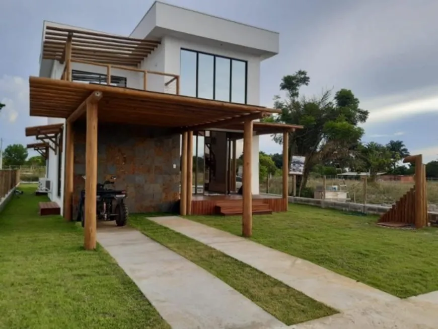 Foto 1 de Casa com 3 Quartos à venda, 360m² em , Maraú