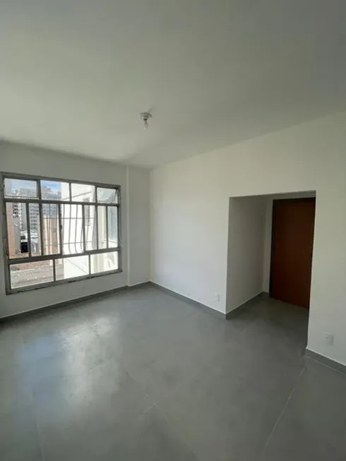 Foto 1 de Apartamento com 2 Quartos à venda, 80m² em Centro, Niterói