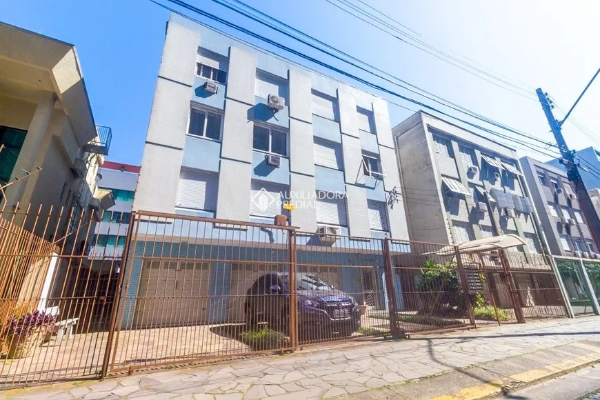 Foto 1 de Apartamento com 2 Quartos à venda, 51m² em Praia de Belas, Porto Alegre