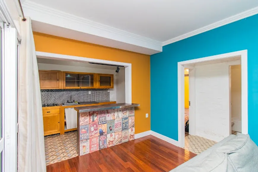 Foto 1 de Apartamento com 2 Quartos à venda, 60m² em São Geraldo, Porto Alegre