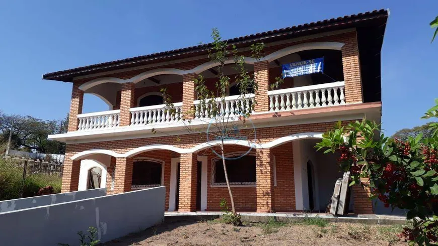 Foto 1 de Casa com 6 Quartos à venda, 340m² em CENTRO, Águas de São Pedro